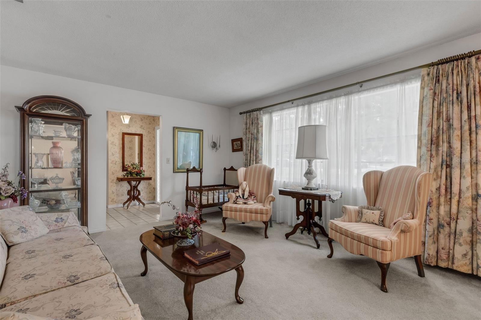 402 Aberdeen Ct, Lakeland, FL 33813 photo