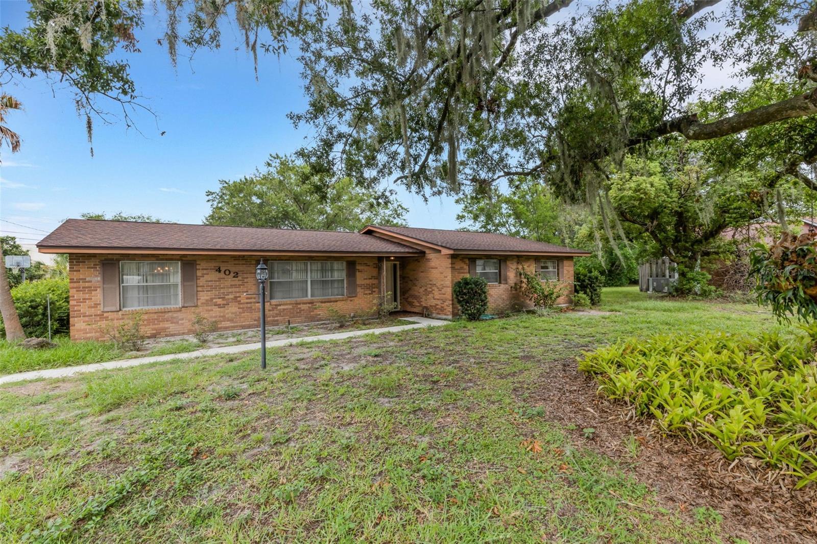 402 Aberdeen Ct, Lakeland, FL 33813