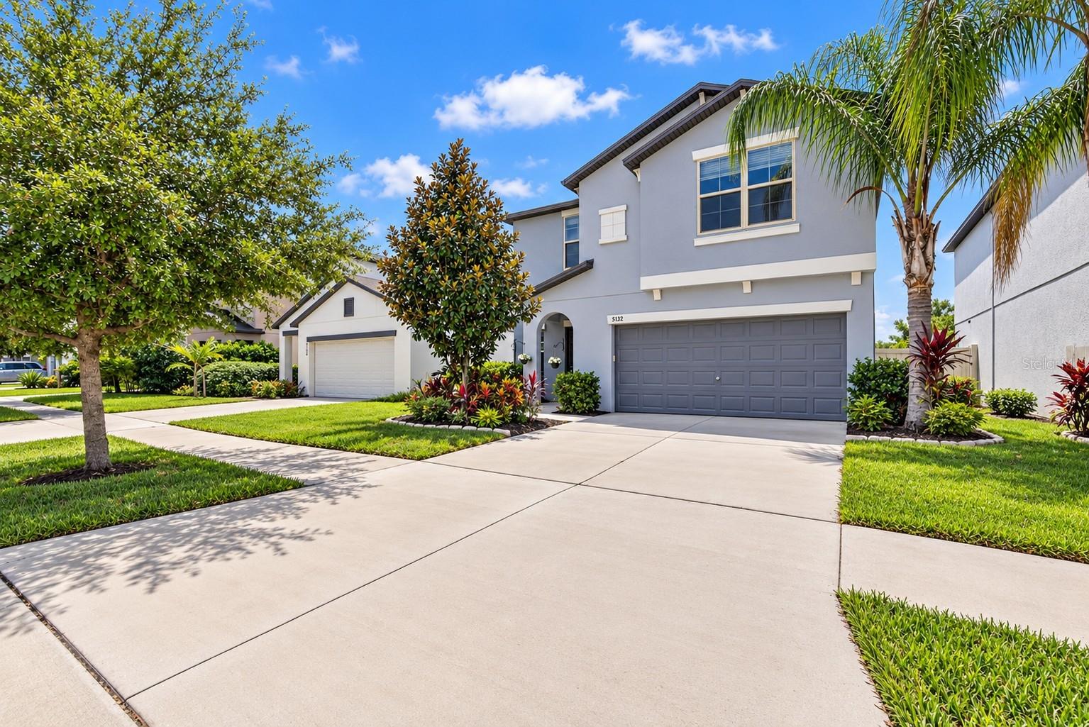 5132 Sable Chime Dr, Wimauma, FL 33598