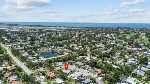 Single Family Residence in SARASOTA FL 6921 8TH STREET COURT 45.jpg