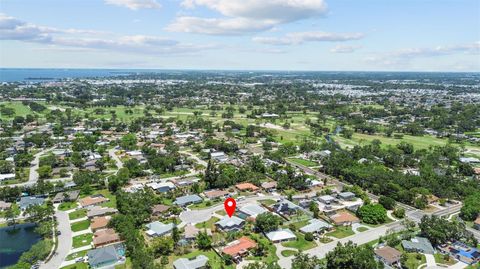 Single Family Residence in SARASOTA FL 6921 8TH STREET COURT 2.jpg