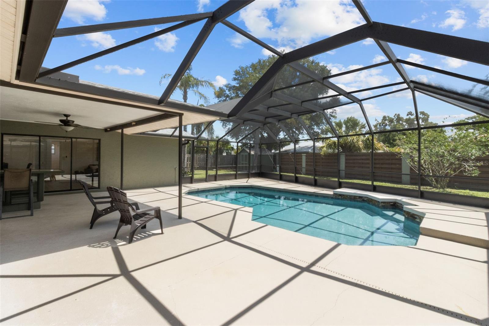 Single Family Residence in SARASOTA FL 6921 8TH STREET COURT 33.jpg