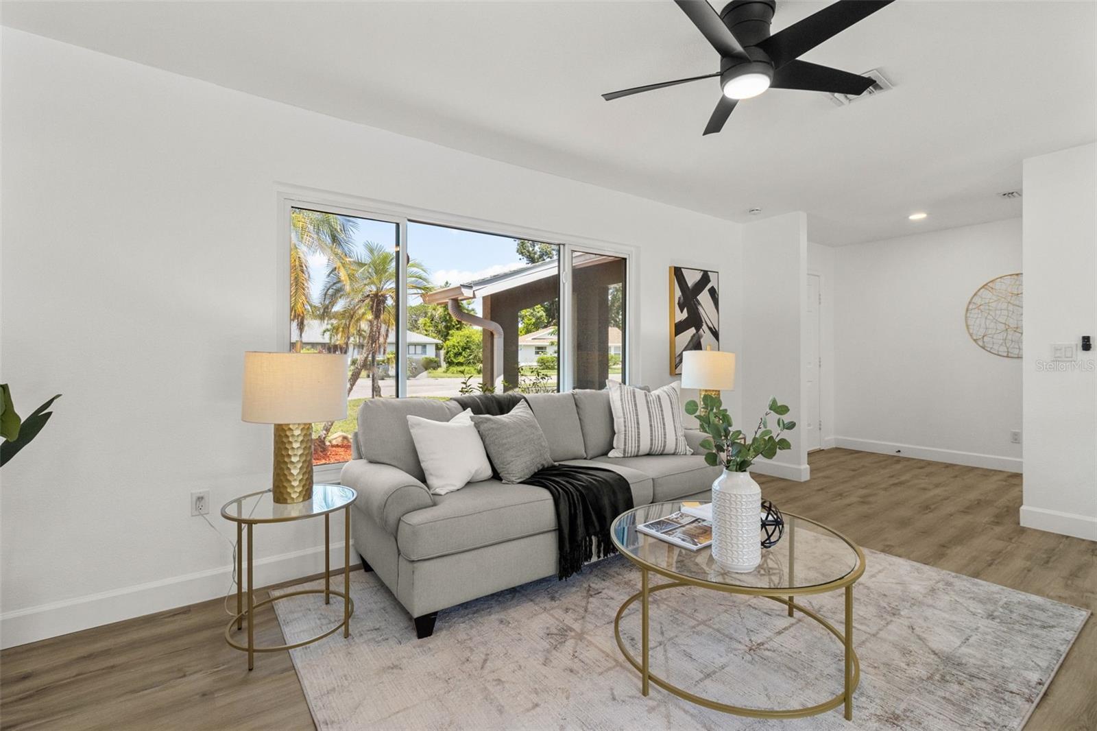 Single Family Residence in SARASOTA FL 6921 8TH STREET COURT 9.jpg