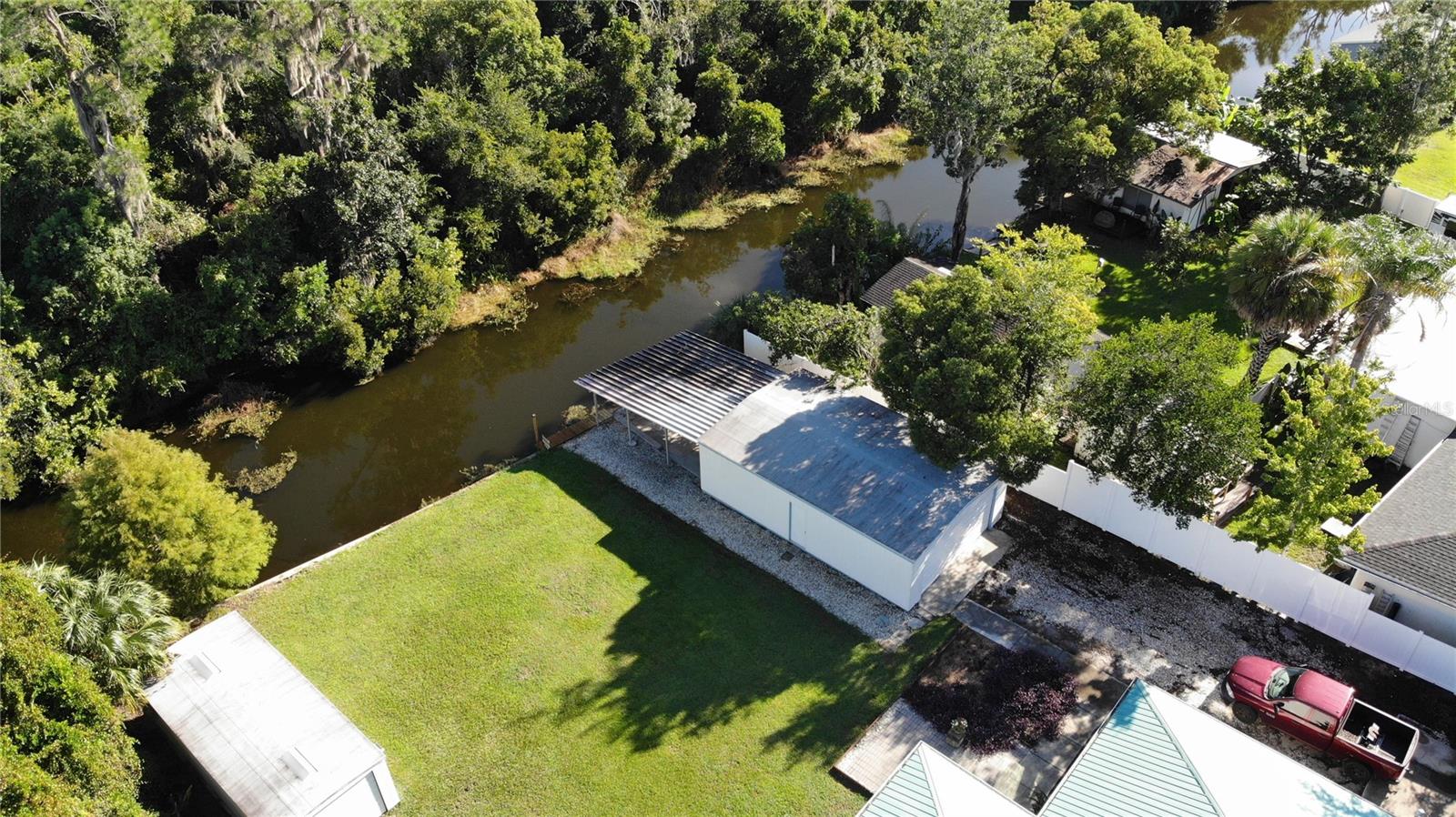 5329 Eagles Nest Rd, Fruitland Park, FL 34731 photo