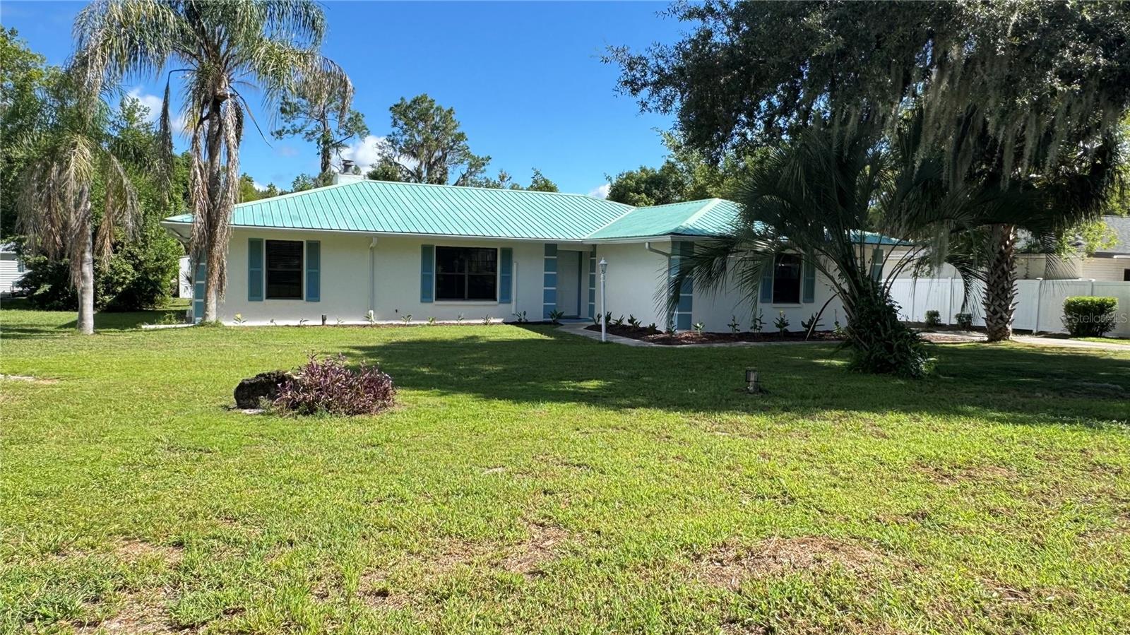 5329 Eagles Nest Rd, Fruitland Park, FL 34731 photo