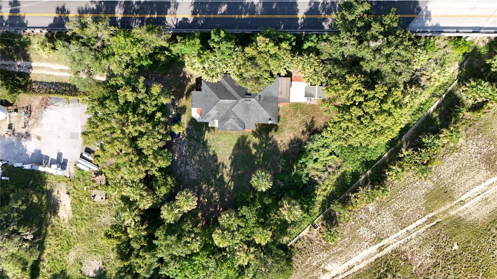 709 S Highland St, Mount Dora, FL 32757 photo
