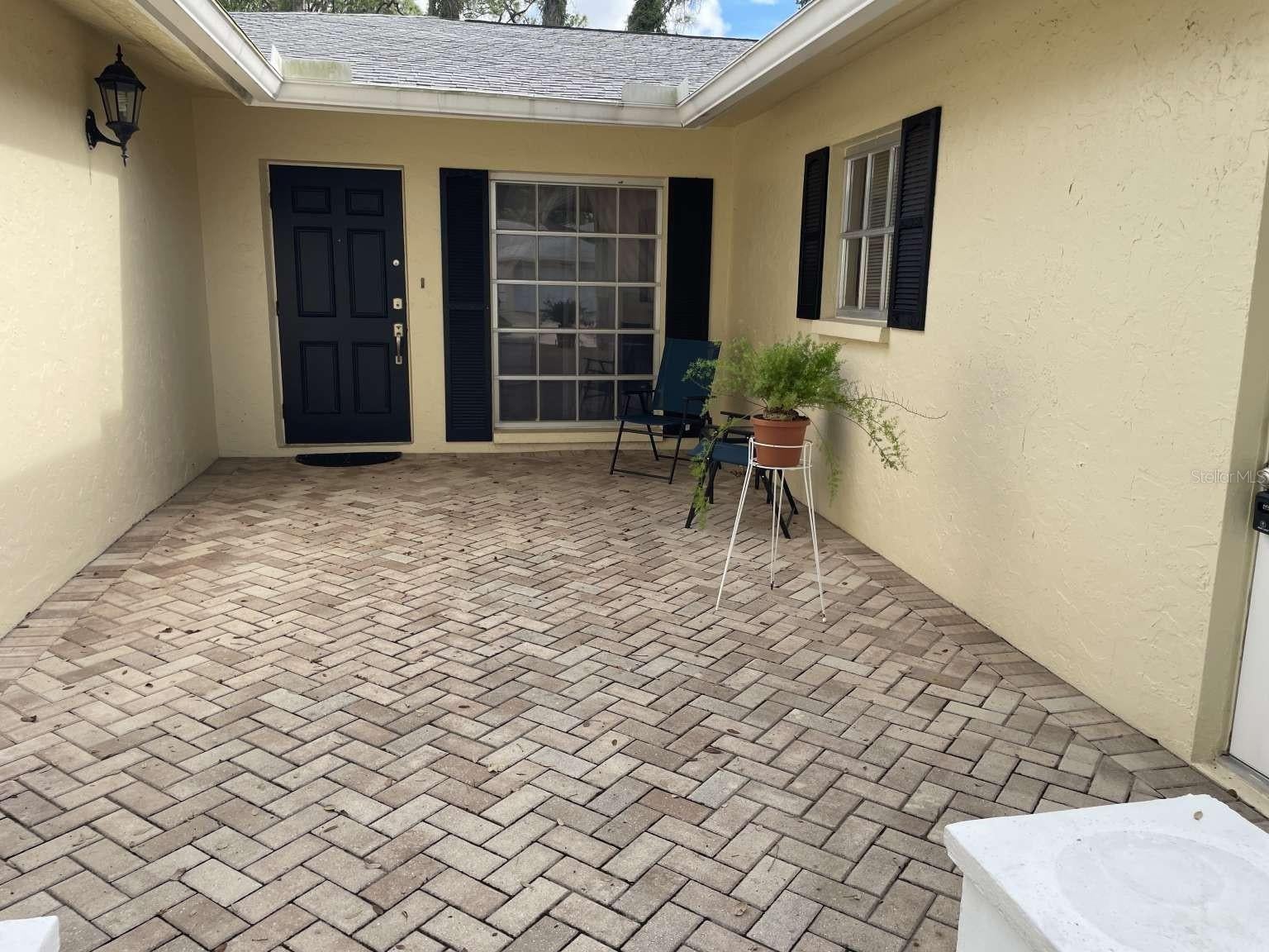 5624 Palm Aire Dr #V 105, Sarasota, FL 34243 photo