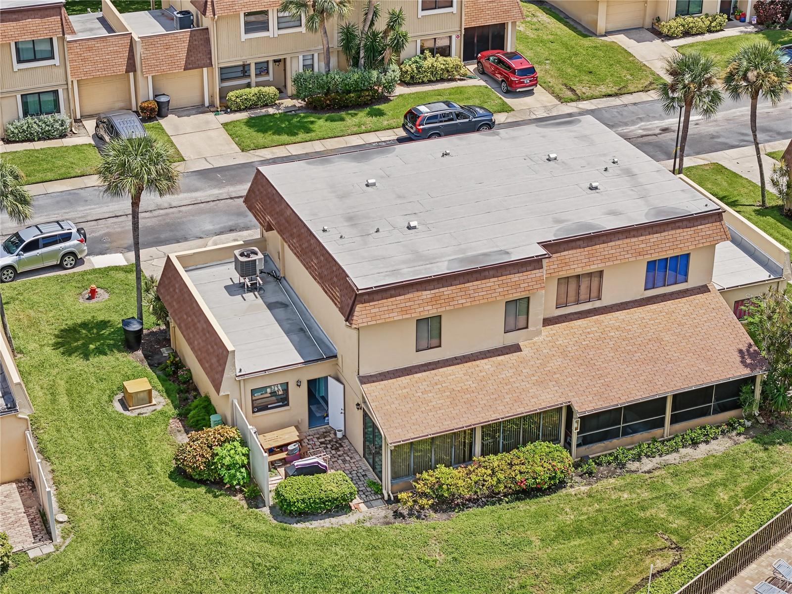 8414 17 St, Saint Petersburg, FL 33702 photo