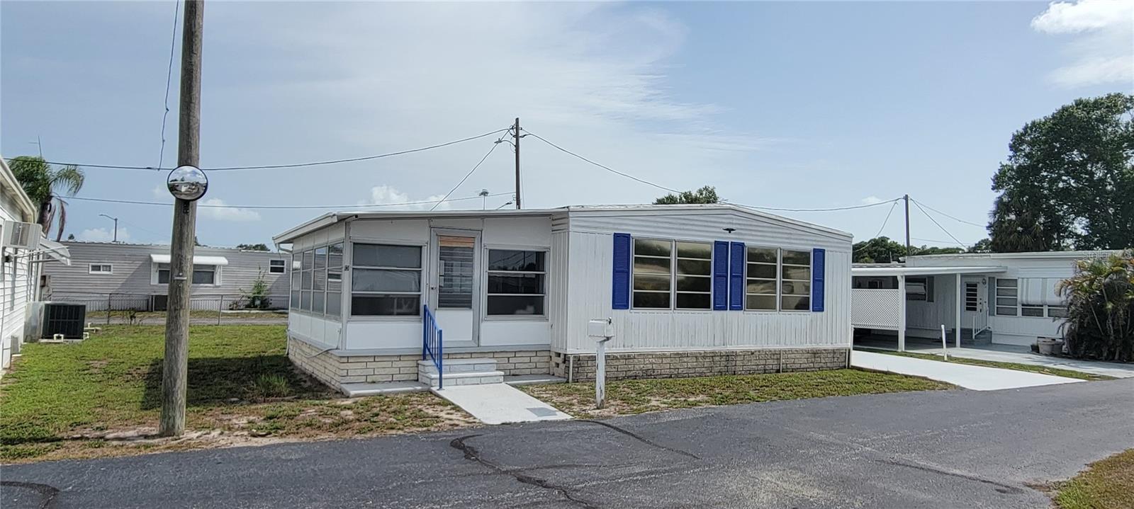 7490 46 Ave, Saint Petersburg, FL 33709