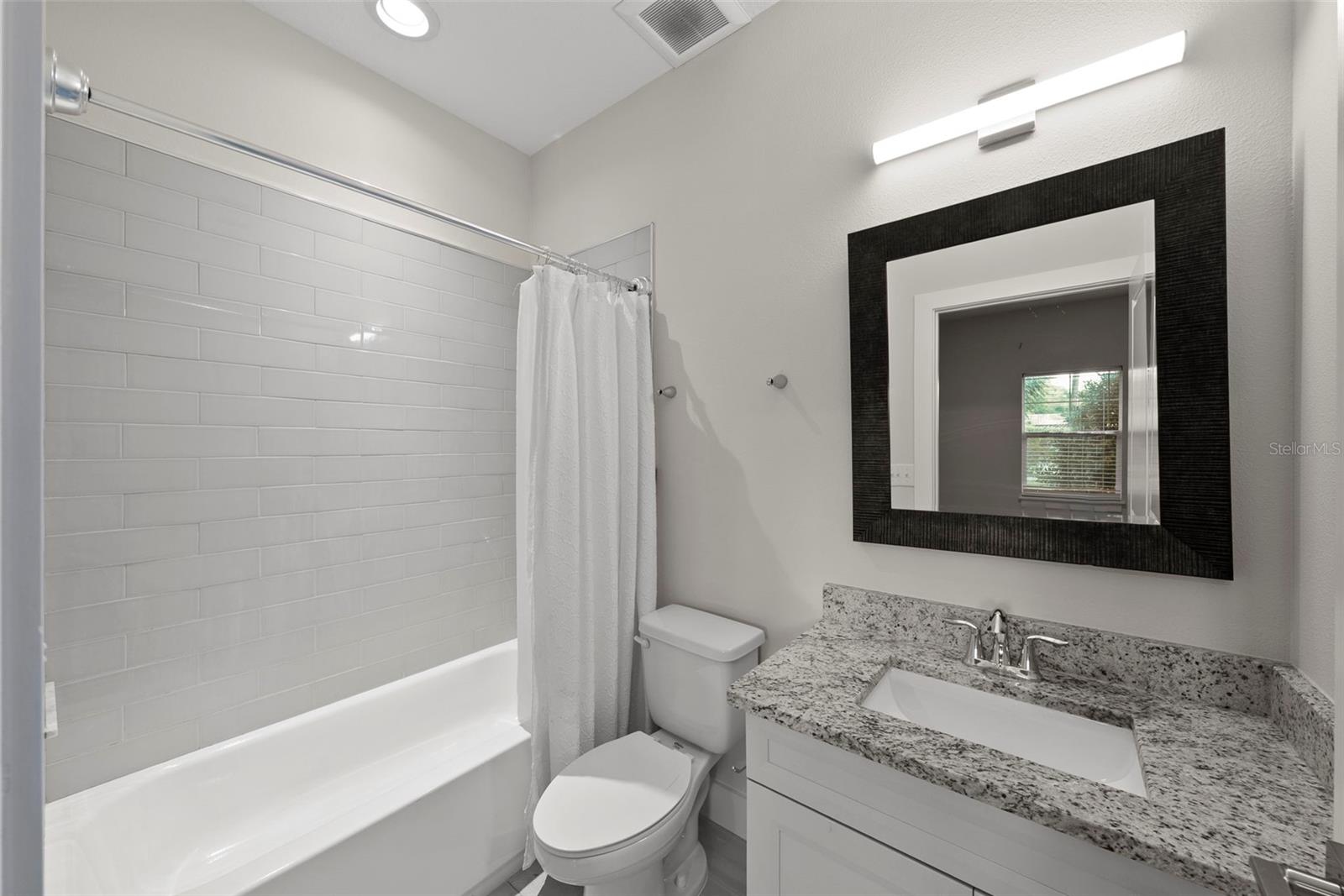 3122 W Azeele St #3, Tampa, FL 33609 photo