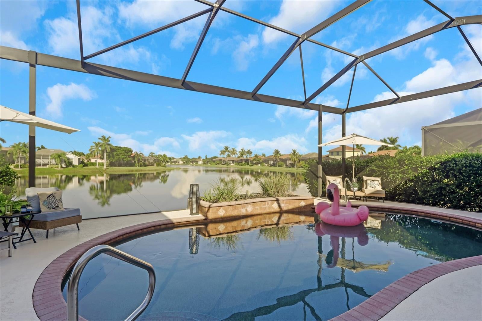8451 Southwind Bay Cir, Fort Myers, FL 33908 photo