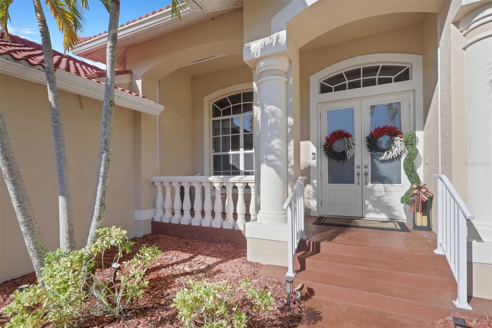 8451 Southwind Bay Cir, Fort Myers, FL 33908 photo
