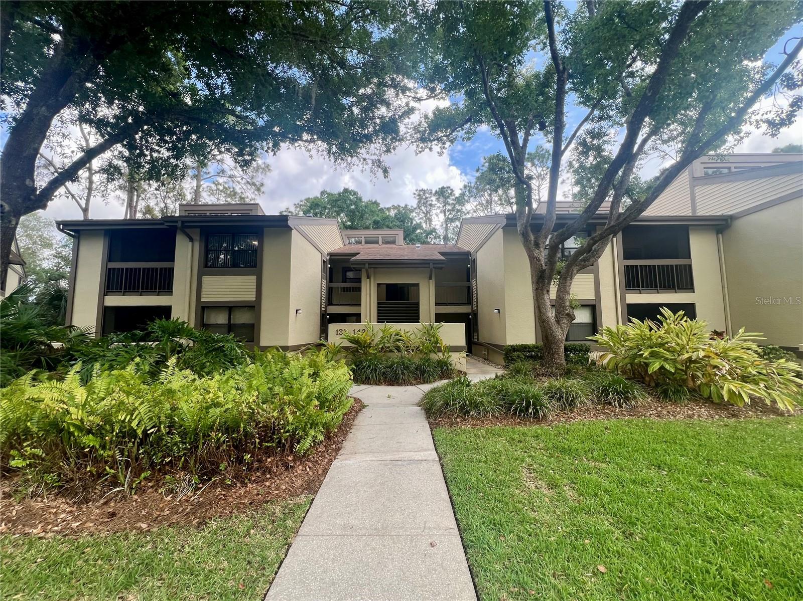 142 Woodlake Wynde 48, Oldsmar, FL 34677