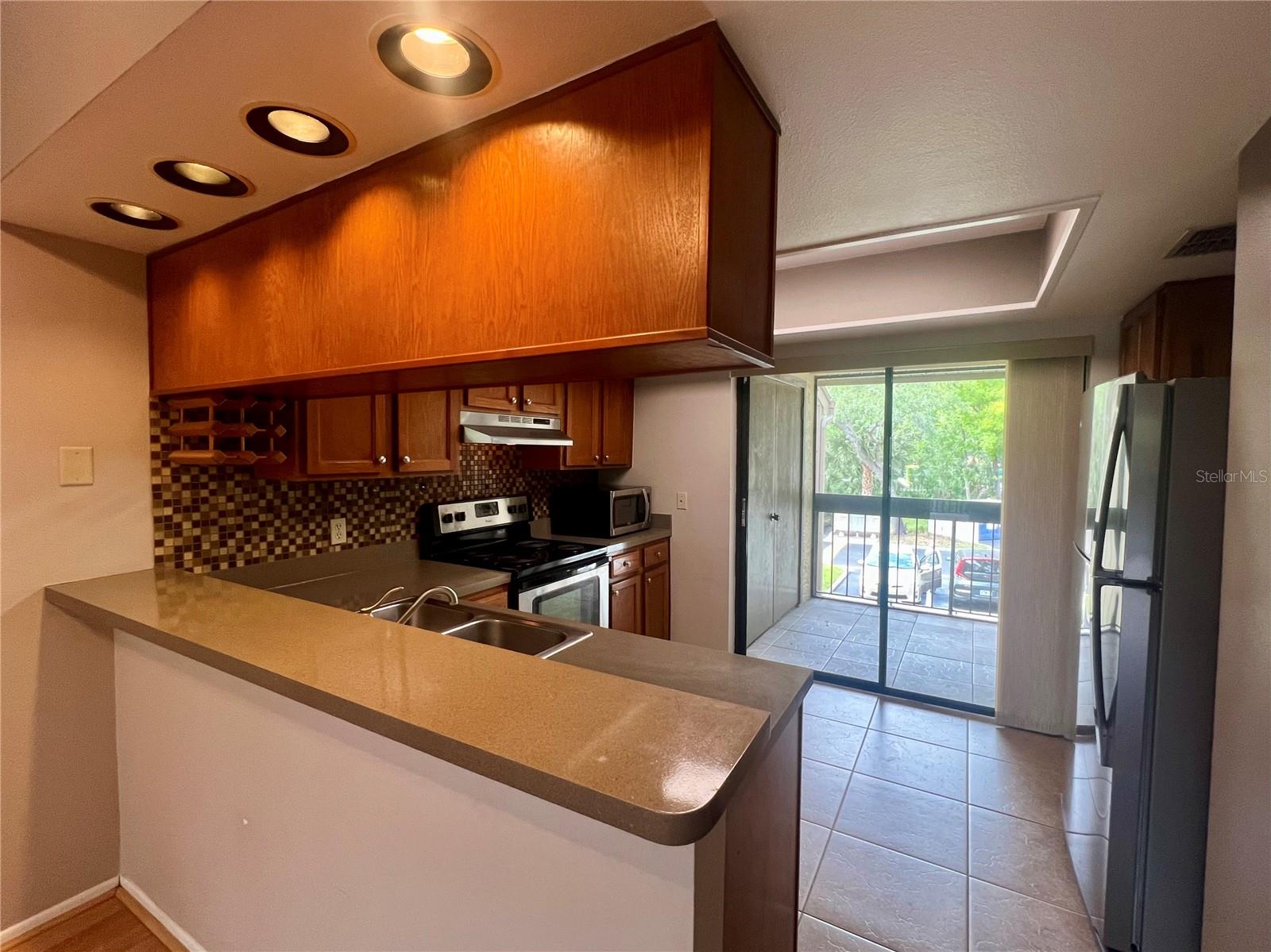 142 Woodlake Wynde 48, Oldsmar, FL 34677 photo