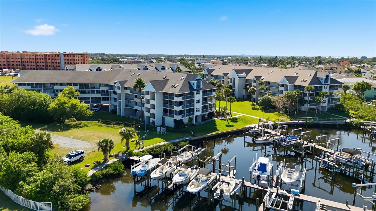 5567 Sea Forest Dr #323, New Port Richey, FL 34652 photo
