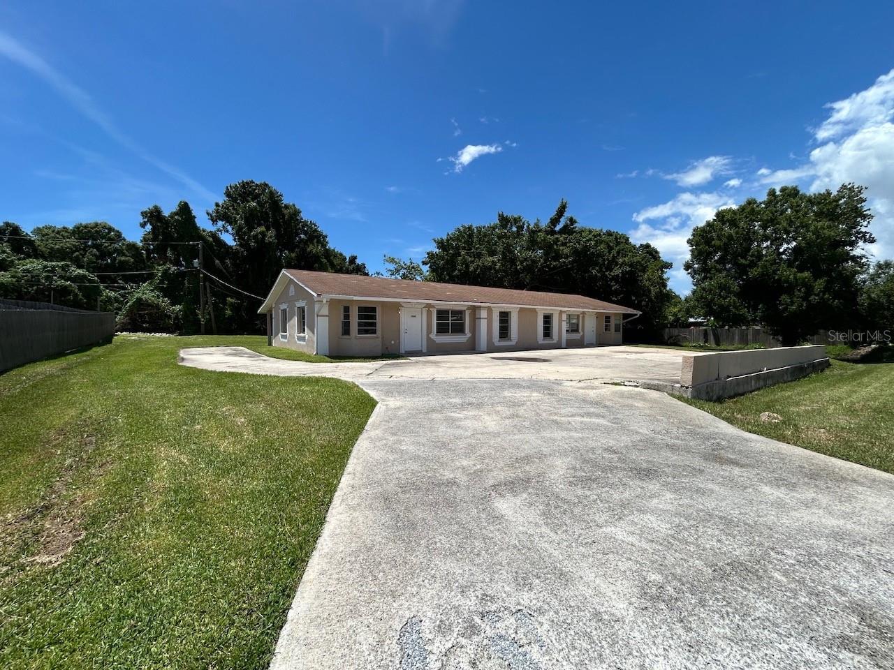 1031 30 Ave, Bradenton, FL 34208