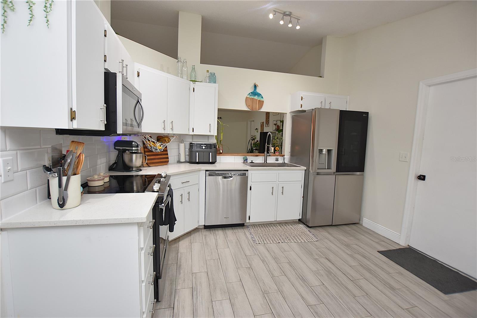 2022 Hatteras Pt, Lakeland, FL 33813 photo