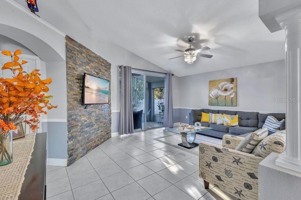2426 Timothy Ln, Kissimmee, FL 34743 photo