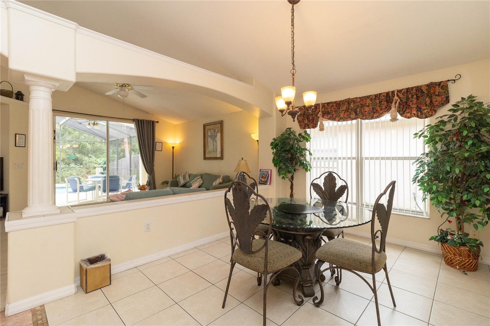 4626 Eagle Peak Dr, Kissimmee, FL 34746 photo