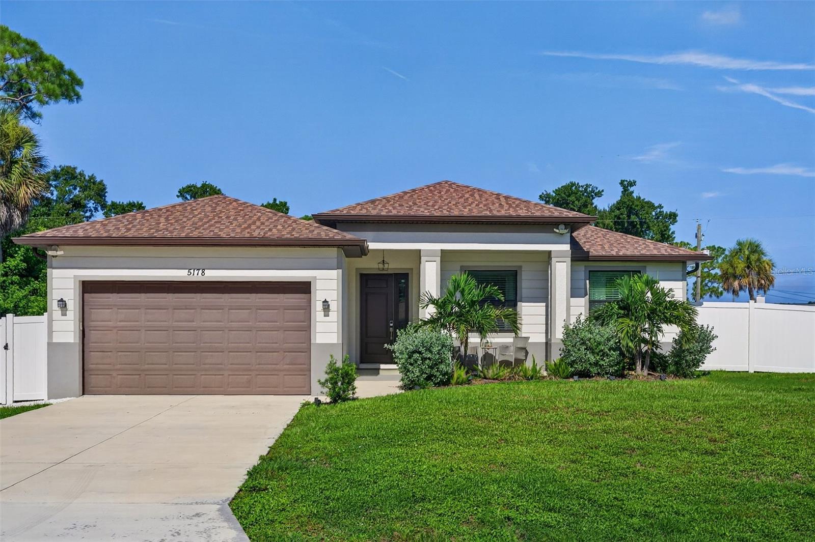 5178 Florida Rd, Venice, FL 34293 photo