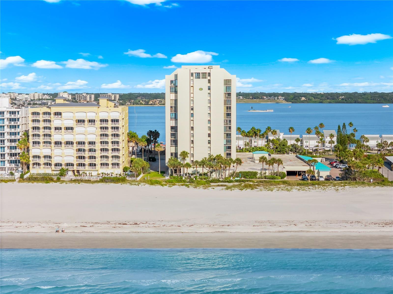 1380 Gulf Blvd, Clearwater Beach, FL 33767