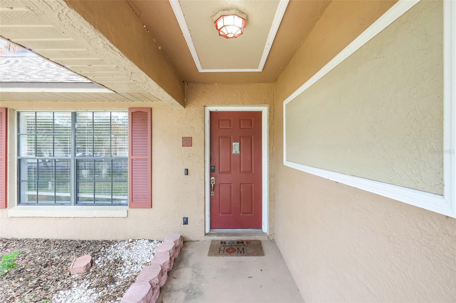 207 Howard Ct, Mascotte, FL 34753 photo