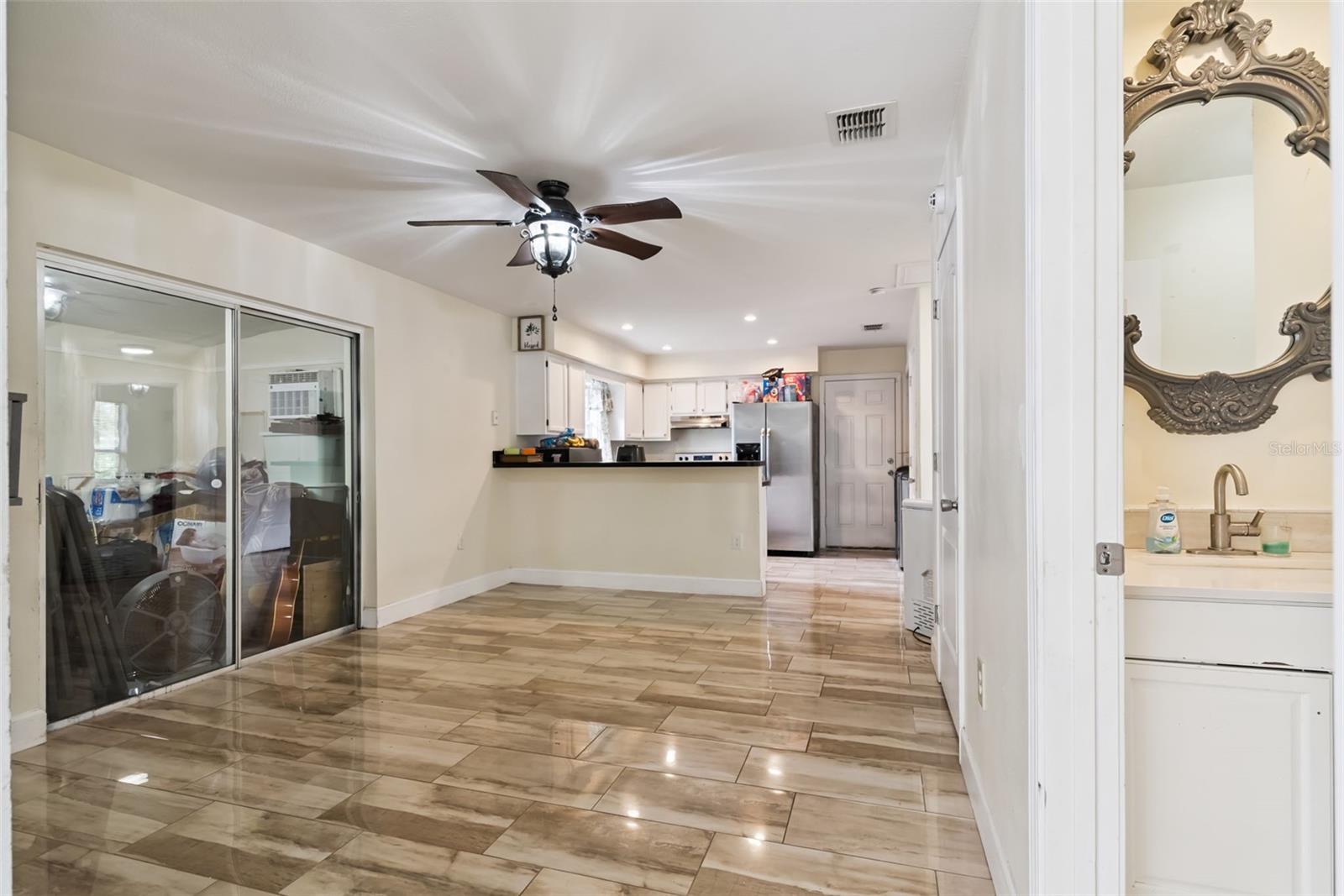 2260 Dolarway St, Sanford, FL 32771 photo