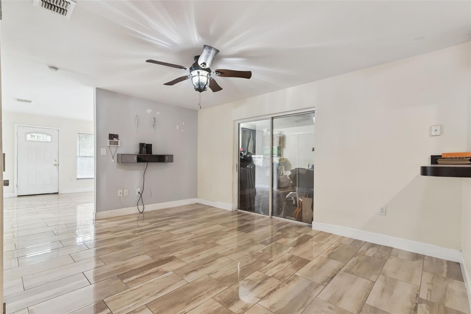 2260 Dolarway St, Sanford, FL 32771 photo