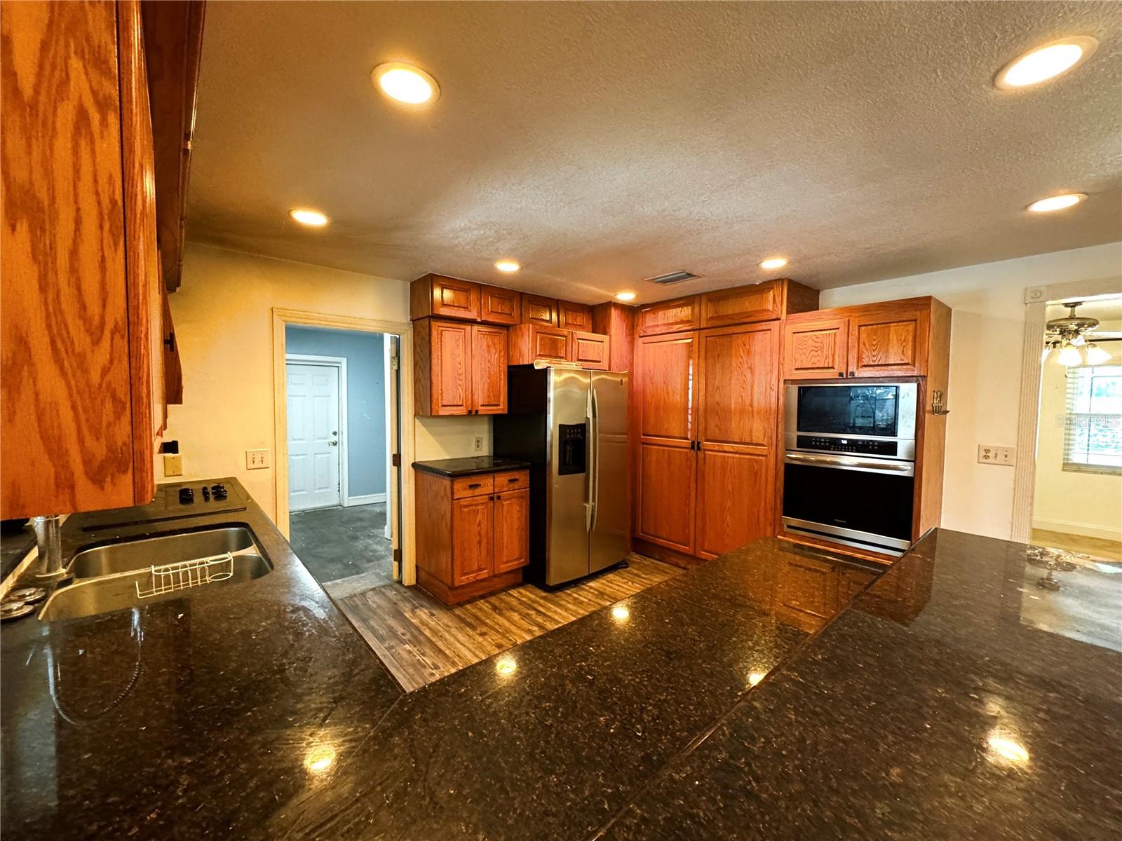 3419 Pearson Rd, Valrico, FL 33596 photo