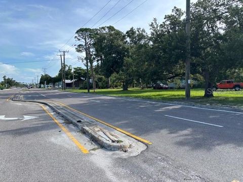  in SARASOTA FL SWIFT ROAD.jpg