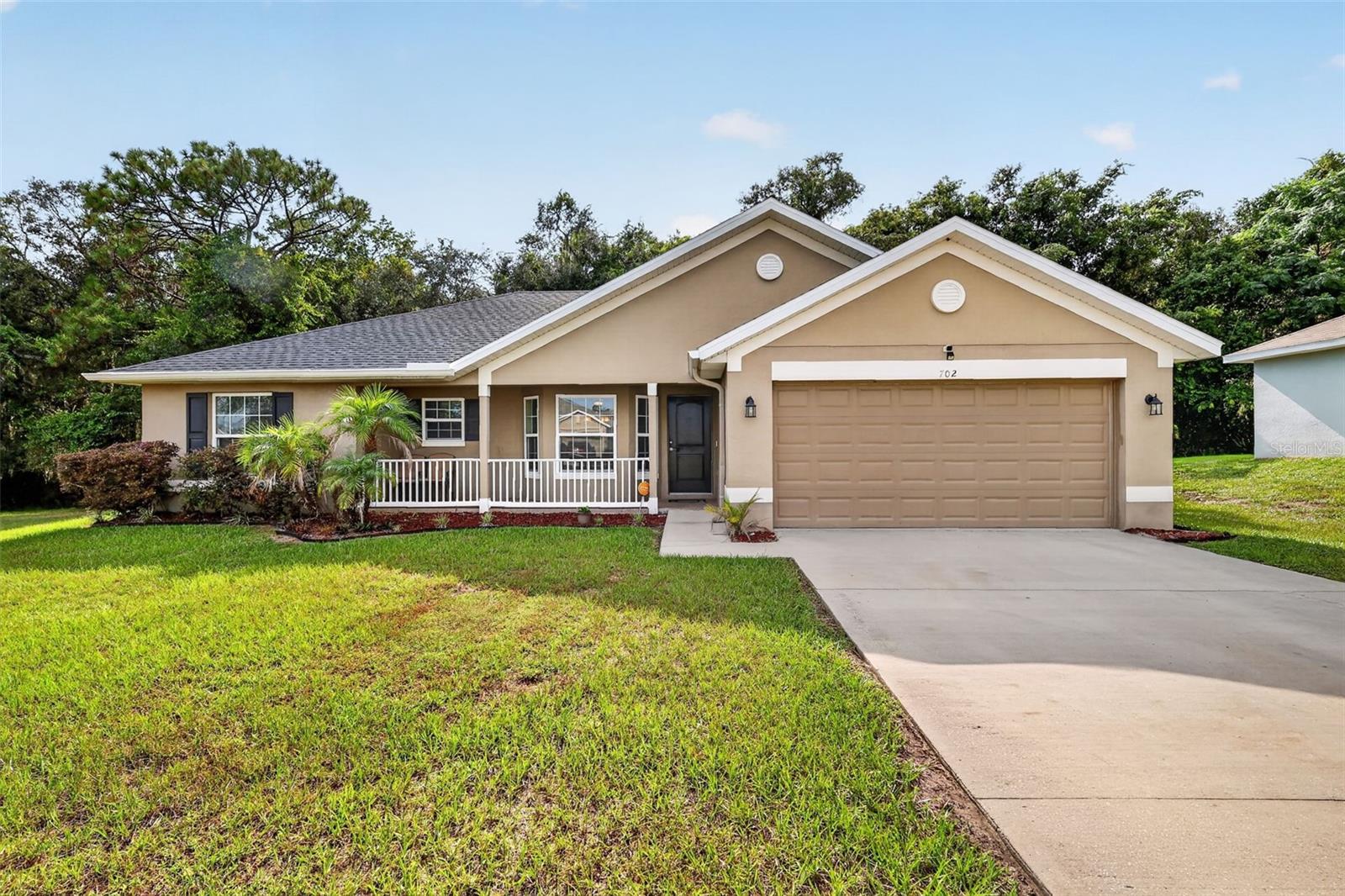 702 Chelsea Ave, Fruitland Park, FL 34731