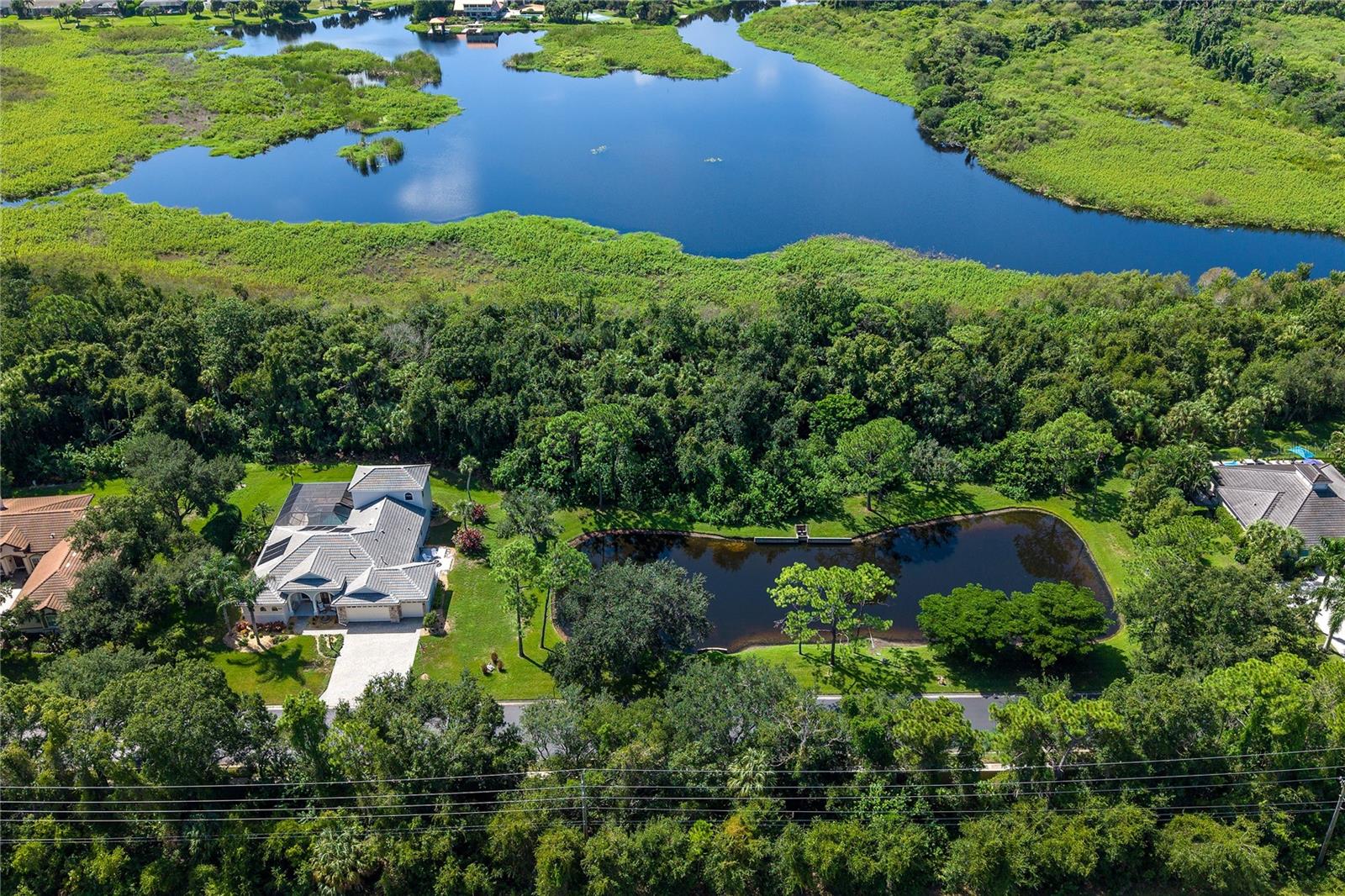 6410 Butlers Crest Dr, Bradenton, FL 34203 photo