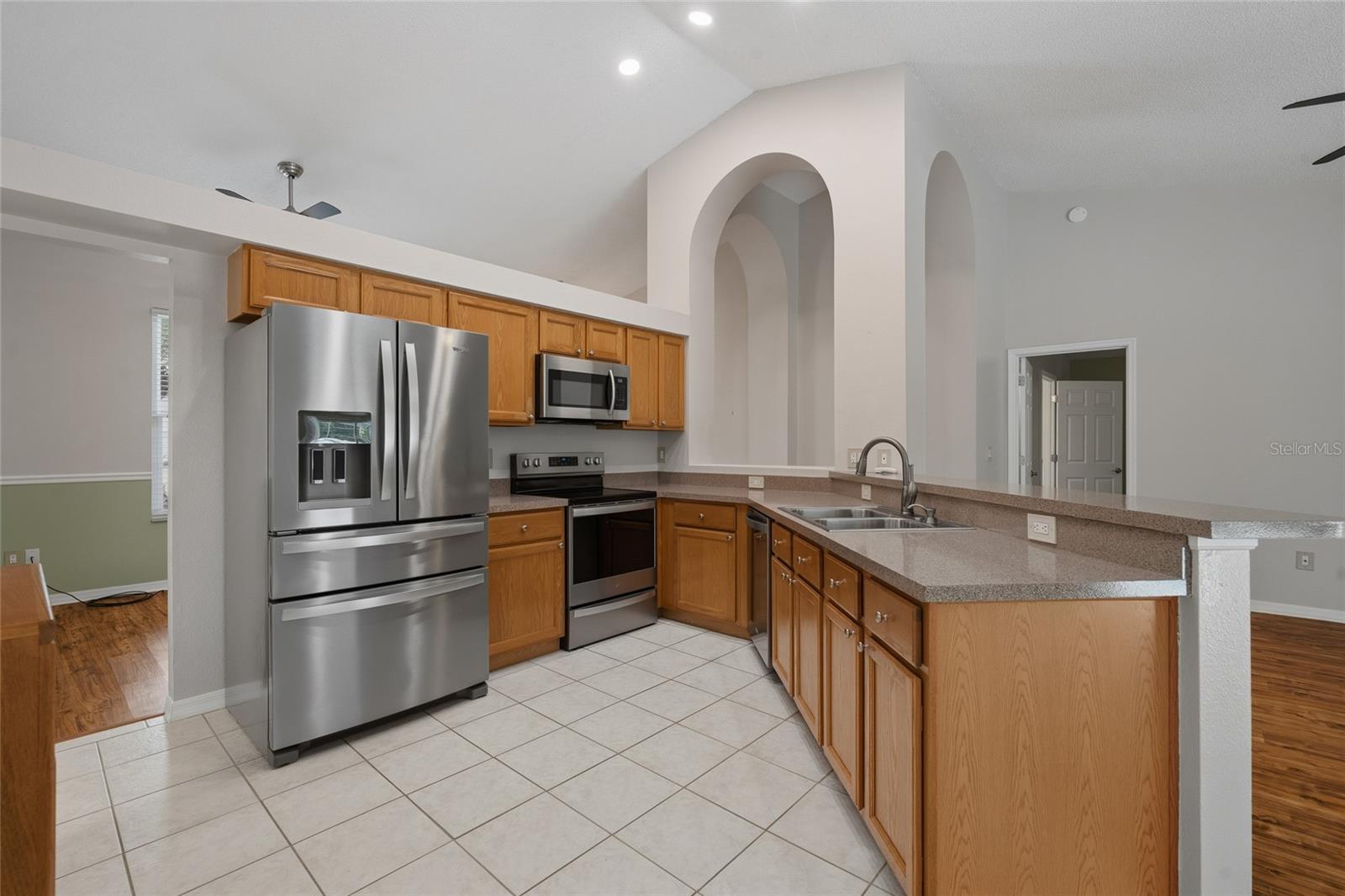 1362 Twin Rivers Blvd, Oviedo, FL 32766 photo