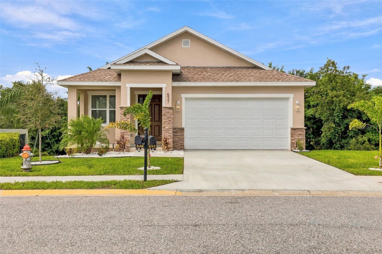 537 Pineloch Dr, Haines City, FL 33844 photo