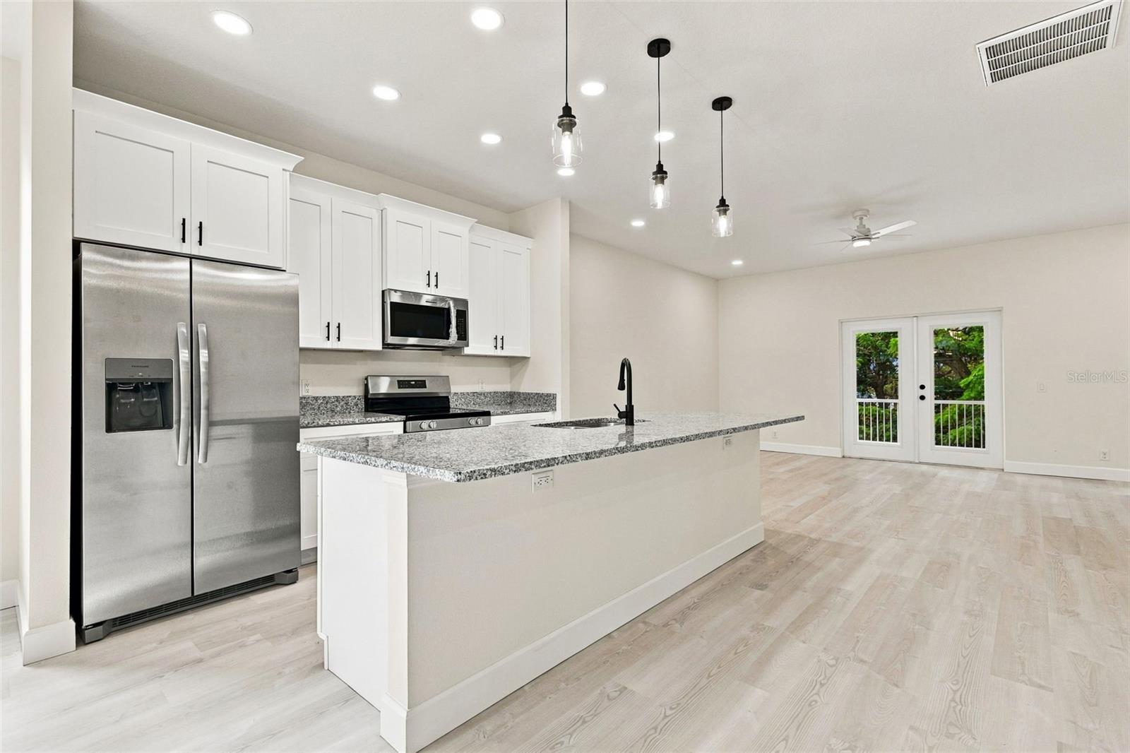 537 Pineloch Dr, Haines City, FL 33844 photo