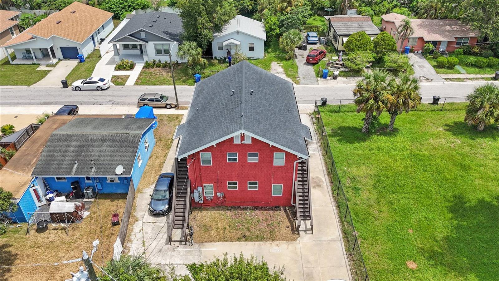 1761 19 St, Saint Petersburg, FL 33712 photo