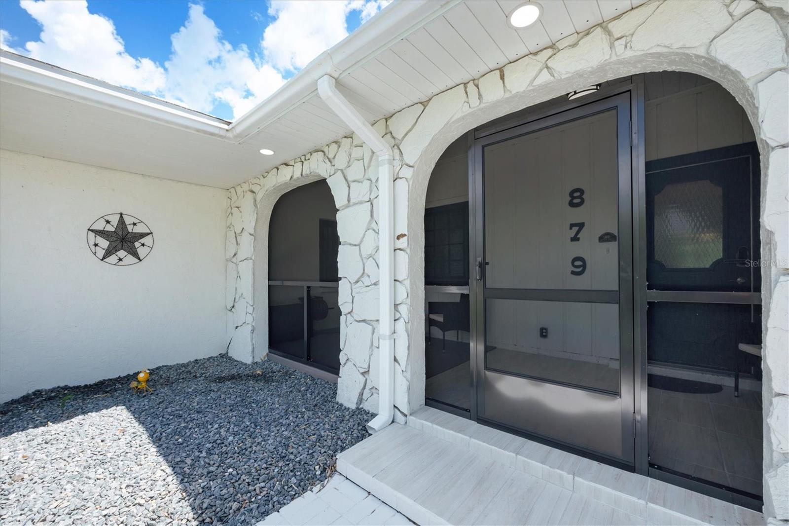 879 E 2 St, Englewood, FL 34223 photo