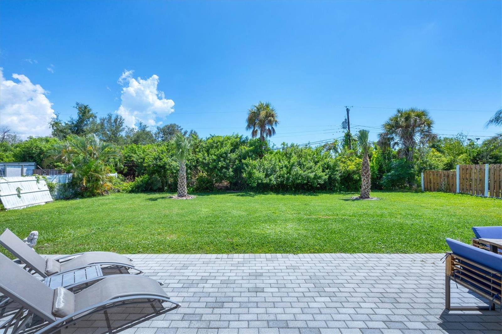 879 E 2 St, Englewood, FL 34223 photo