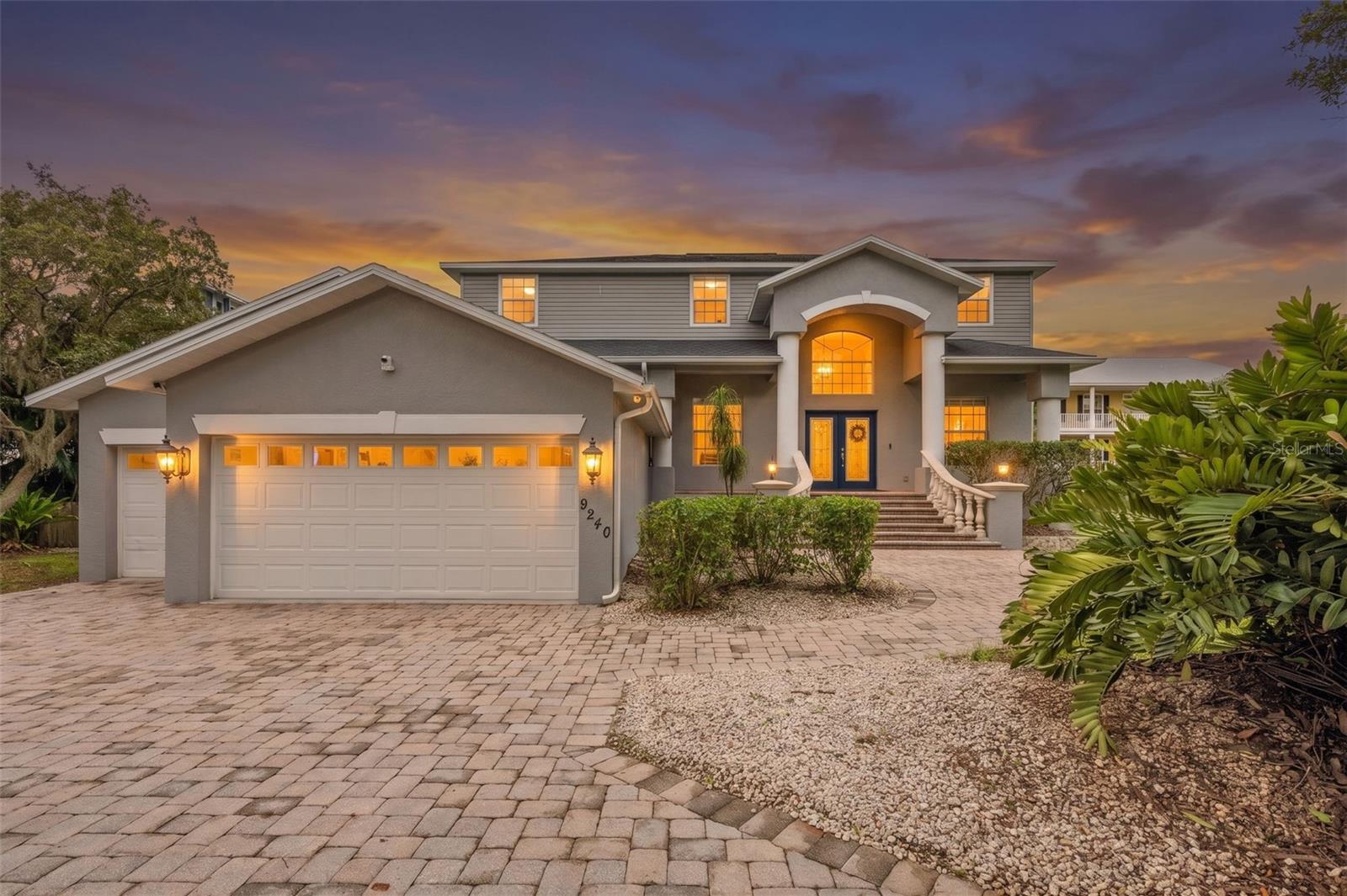 9240 San Martin Blvd, Saint Petersburg, FL 33702