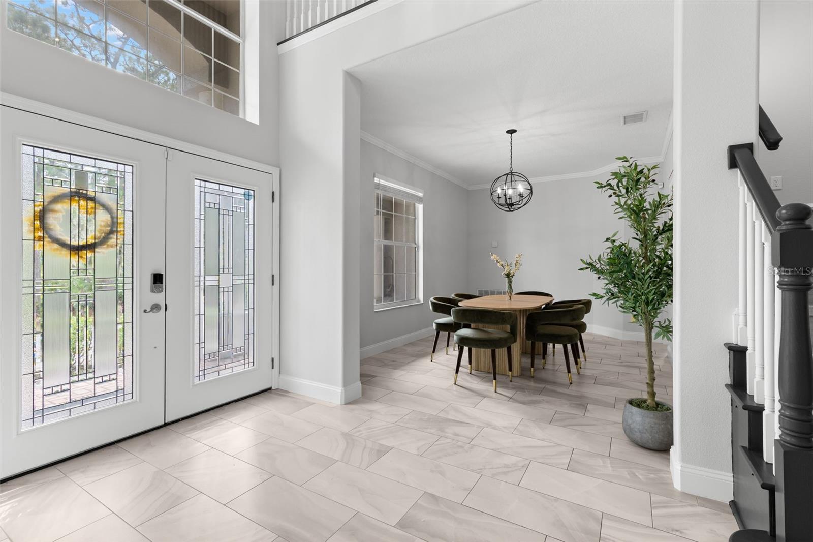 9240 San Martin Blvd, Saint Petersburg, FL 33702 photo