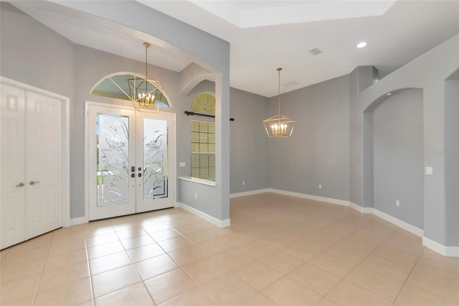 14711 2 Avenue Cir, Bradenton, FL 34212 photo
