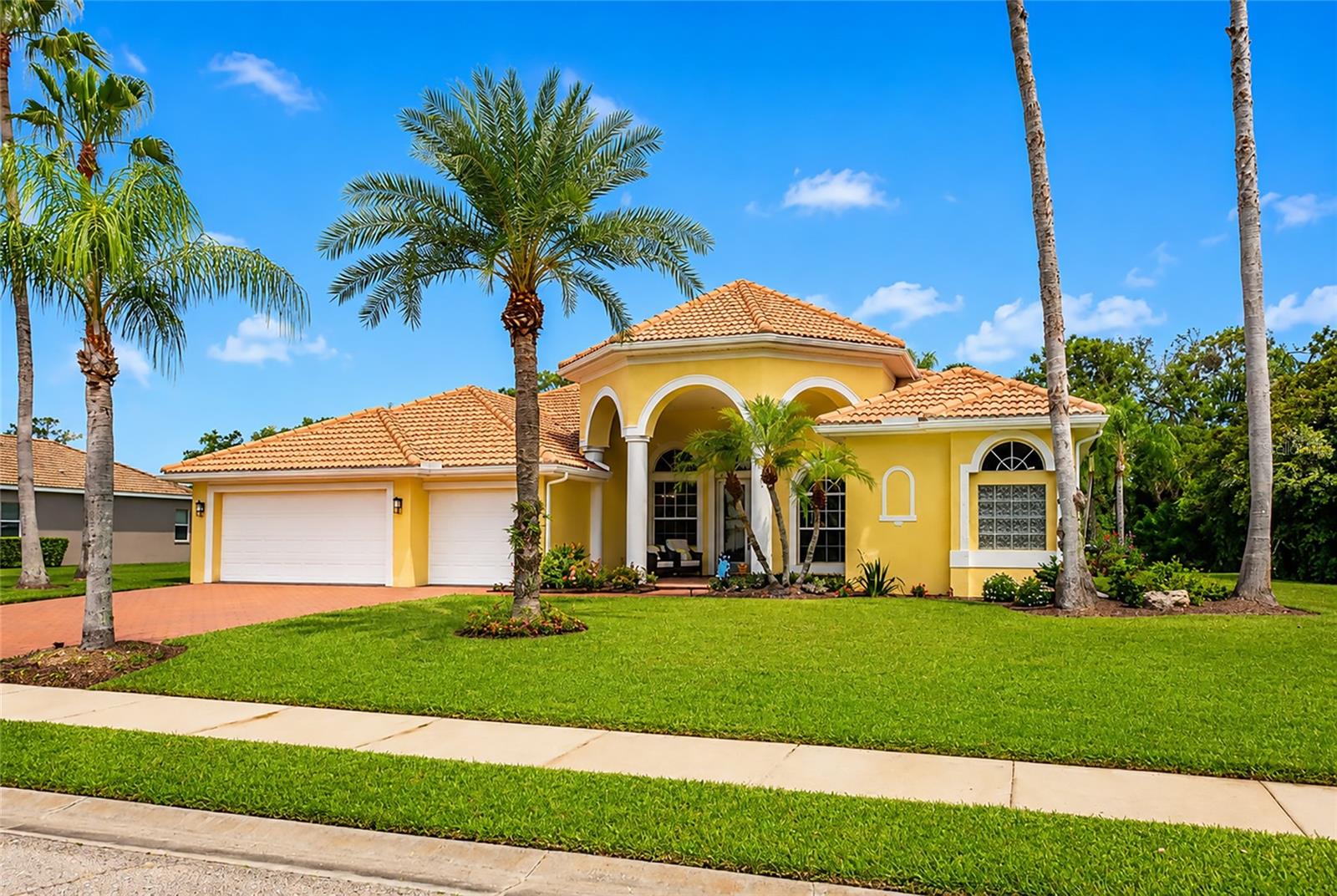 14711 2 Avenue Cir, Bradenton, FL 34212 photo