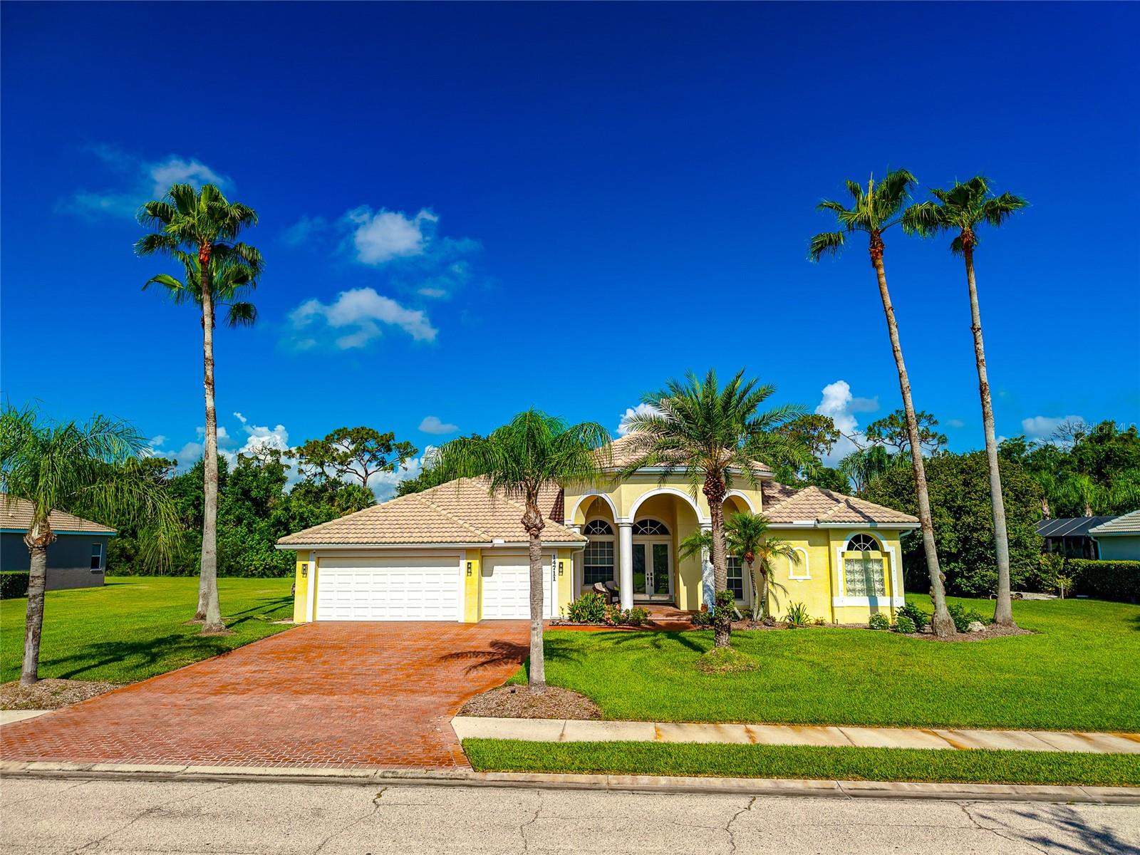 14711 2 Avenue Cir, Bradenton, FL 34212 photo