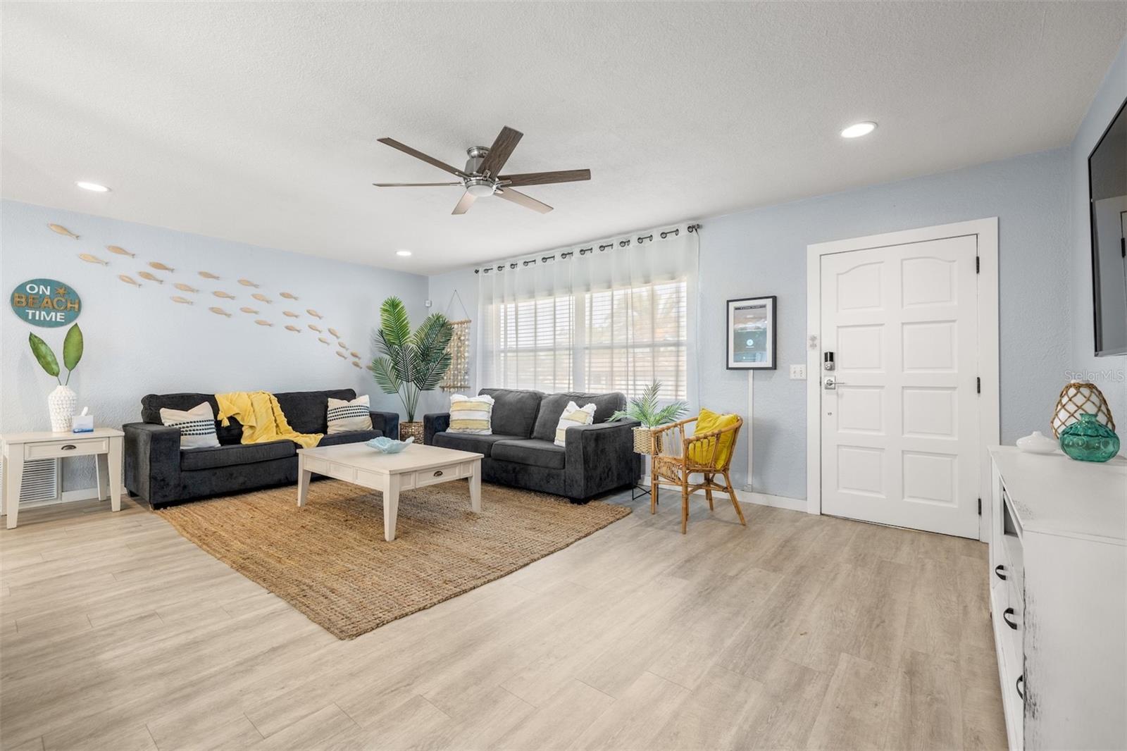 1405 Temple St, Clearwater, FL 33756 photo
