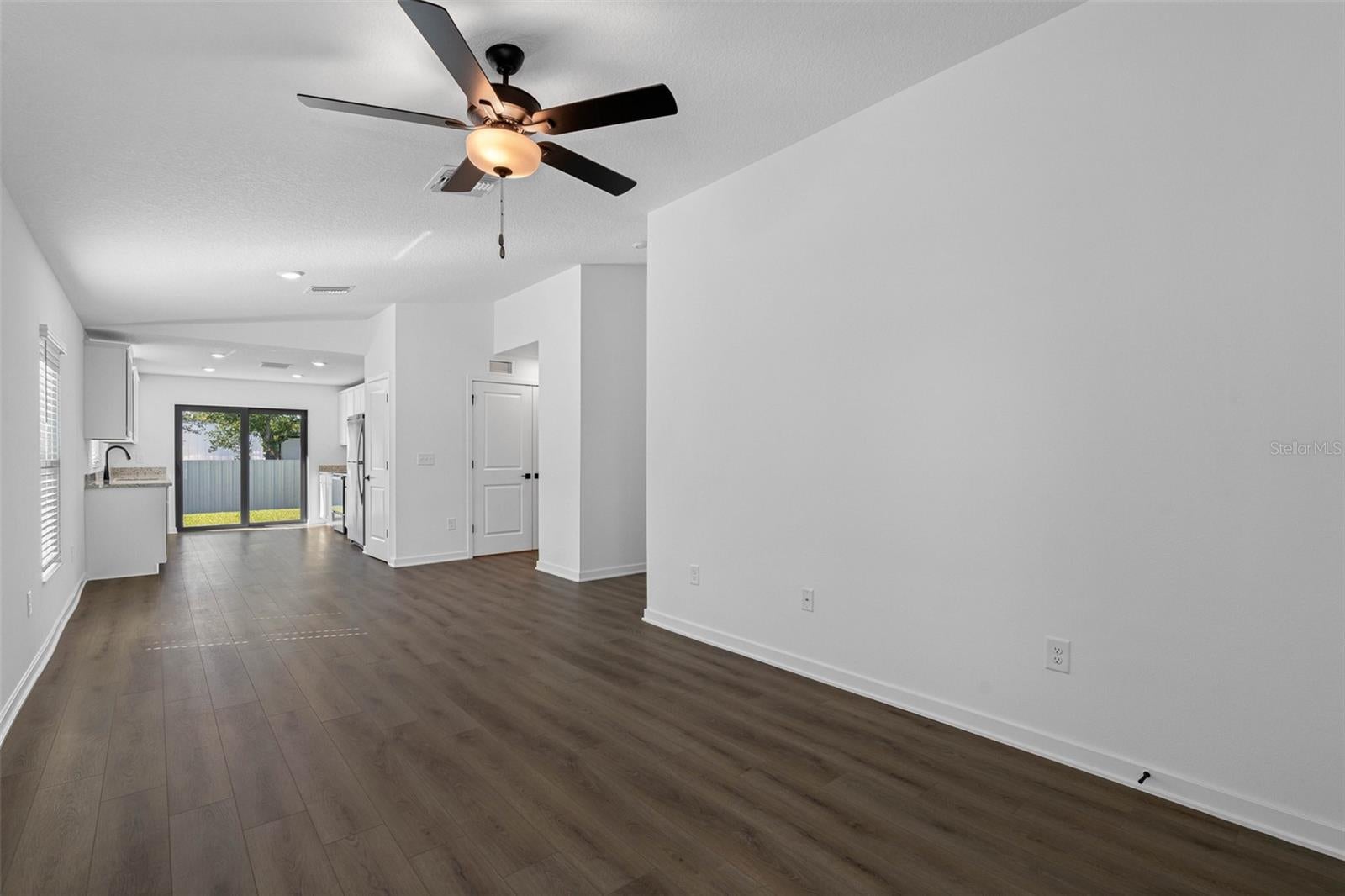 11308 Linnet Rd, Weeki Wachee, FL 34614 photo