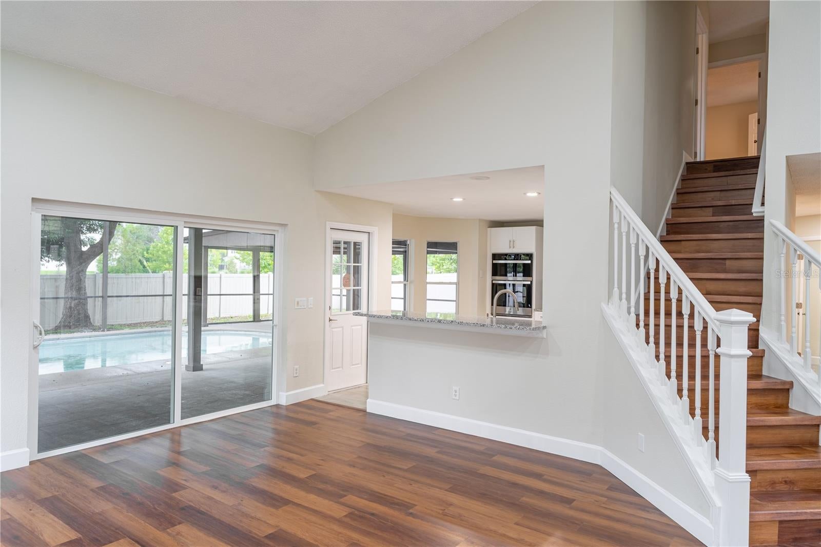 515 Bentley St, Oviedo, FL 32765 photo