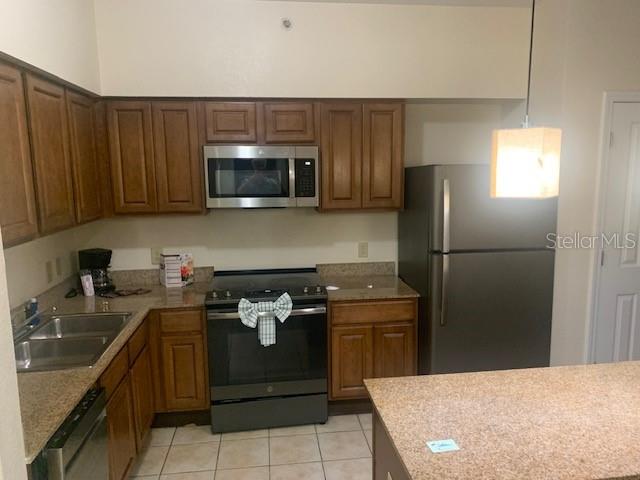 12539 Floridays Resort Dr #112 D, Orlando, FL 32821 photo