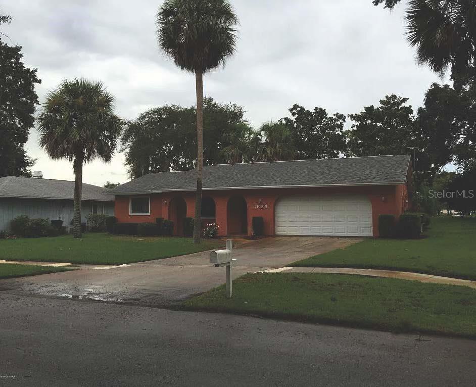 4825 Squires Dr, Titusville, FL 32796
