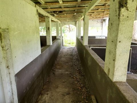 Single Family Residence in DADE CITY FL 21921 US HIGHWAY 98 10.jpg