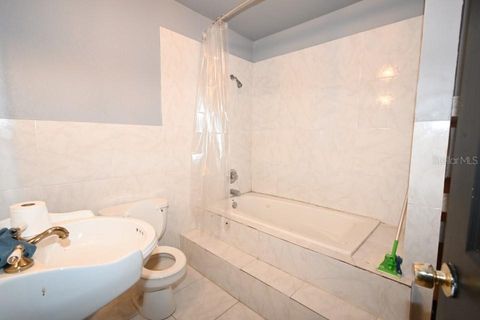 Single Family Residence in DADE CITY FL 21921 US HIGHWAY 98 42.jpg